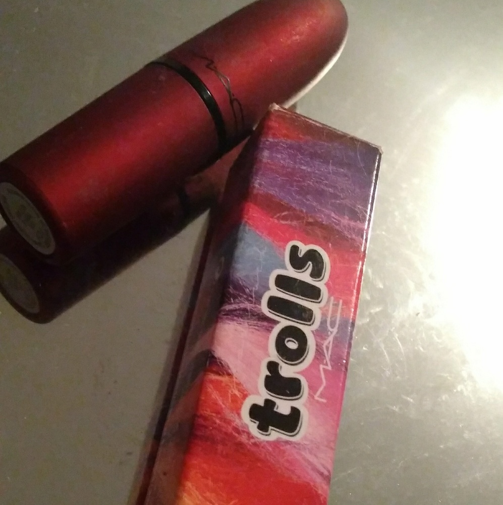 Mac lipsticks